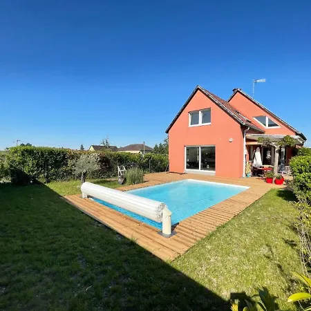 Vineyard House Hotel 4*